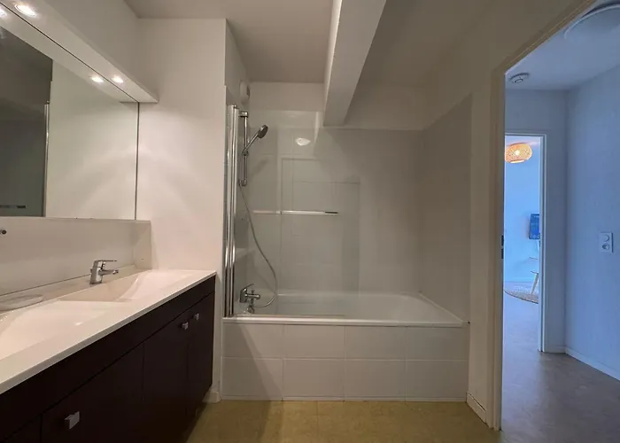 Le Primavera - Parking Et Balcon - 4 Pers Apartment