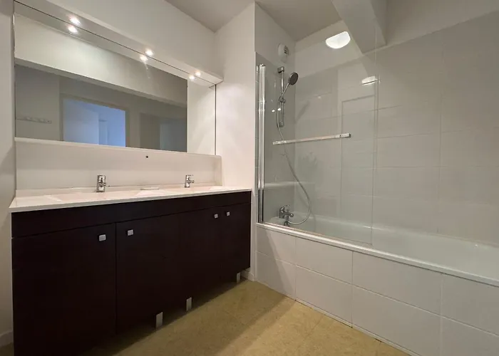 Apartment Le Primavera - Parking Et Balcon - 4 Pers